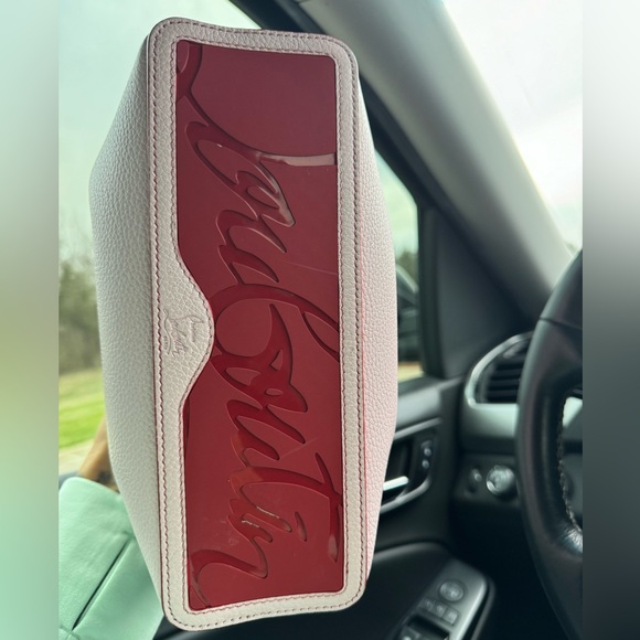 Christian Louboutin handbag - Picture 2 of 6